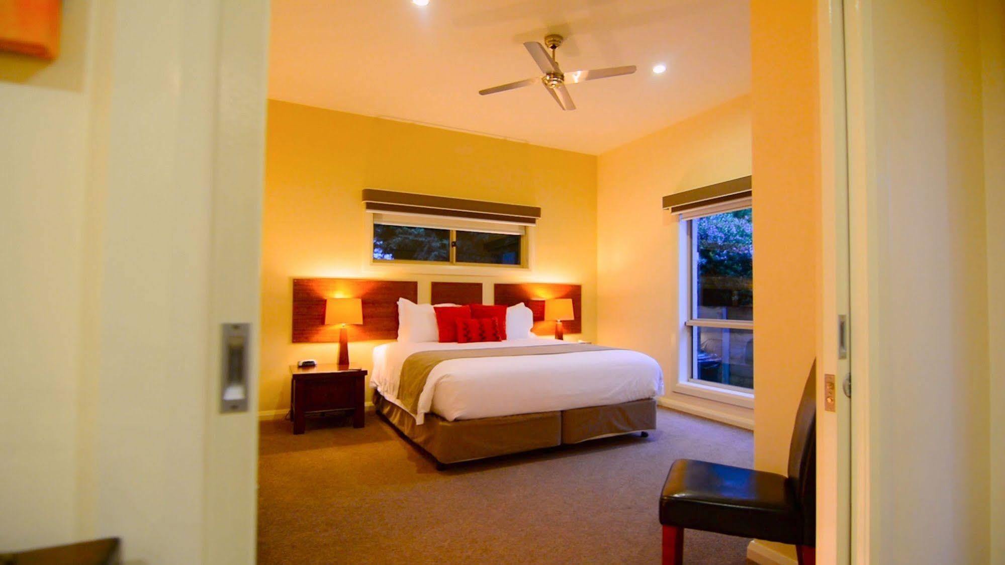 Wandin Yallock ワイルド キャトル クリーク エステート Bed & Breakfast エクステリア 写真