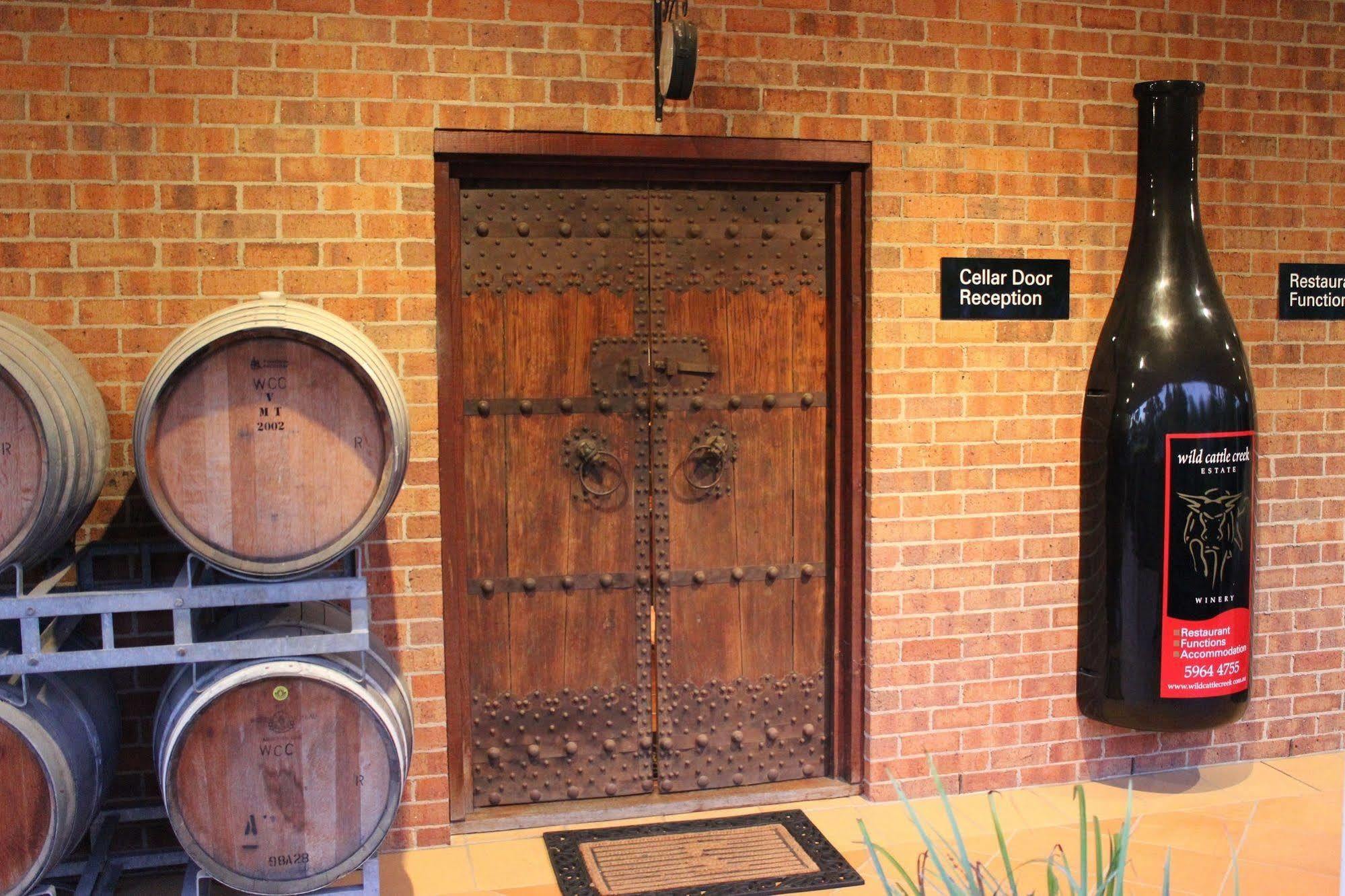 Wandin Yallock ワイルド キャトル クリーク エステート Bed & Breakfast エクステリア 写真