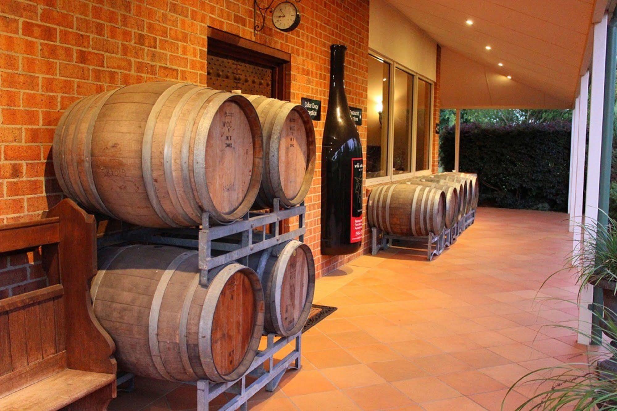 Wandin Yallock ワイルド キャトル クリーク エステート Bed & Breakfast エクステリア 写真